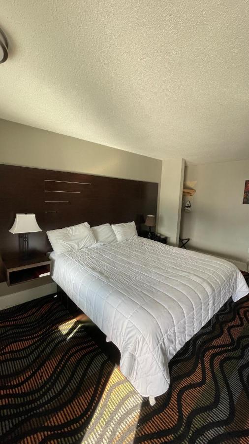 Country Town N' Suites Gatlinburg Exterior foto
